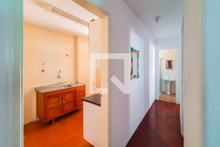 Corredor de apartamento para alugar com 2 quartos, 66m² em Vila Moraes, São Paulo