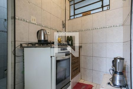 Cozinha de kitnet/studio para alugar com 1 quarto, 32m² em José Menino, Santos