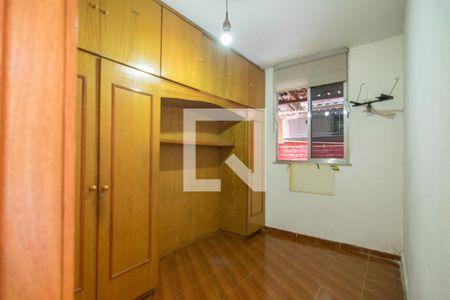 Quarto 2 de apartamento para alugar com 2 quartos, 43m² em Taquara, Rio de Janeiro