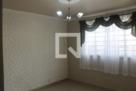 Sala de casa para alugar com 2 quartos, 80m² em Rocha, São Gonçalo