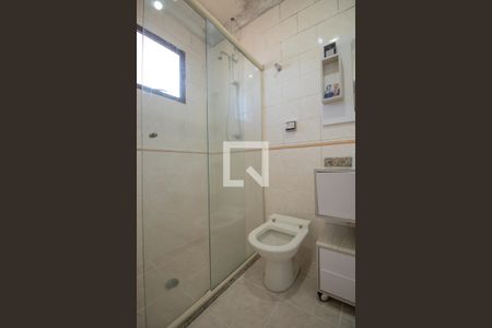 Casa à venda com 105m², 3 quartos e 2 vagas Casa à venda com 105m², 3 quartos e 2 vagasBanheiro da Suíte