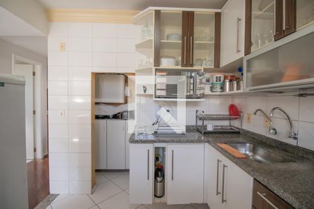 Casa à venda com 105m², 3 quartos e 2 vagas Casa à venda com 105m², 3 quartos e 2 vagasCozinha