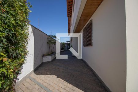Casa à venda com 105m², 3 quartos e 2 vagas Casa à venda com 105m², 3 quartos e 2 vagasÁrea Comum