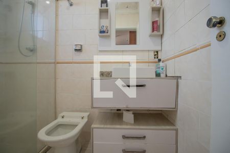 Casa à venda com 105m², 3 quartos e 2 vagas Casa à venda com 105m², 3 quartos e 2 vagasBanheiro da Suíte