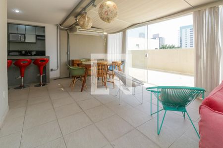 Sala de apartamento à venda com 2 quartos, 100m² em Pinheiros, São Paulo