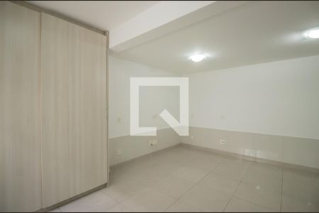 Sala 2 de casa à venda com 3 quartos, 215m² em Vila Santa Catarina, São Paulo
