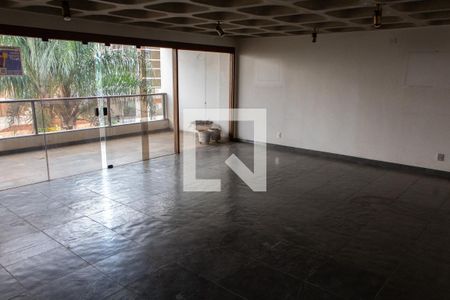 SALA de apartamento à venda com 4 quartos, 208m² em Cambuí, Campinas