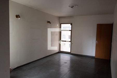 SALA DE TV de apartamento à venda com 4 quartos, 208m² em Cambuí, Campinas