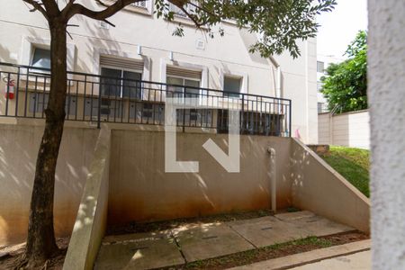 Apartamento para alugar com 54m², 2 quartos e 1 vaga Apartamento para alugar com 54m², 2 quartos e 1 vagaVista da Área de Serviço