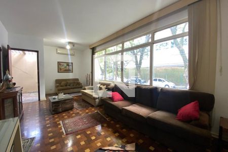 Sala de casa para alugar com 4 quartos, 260m² em Vila Tramontano, São Paulo