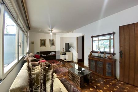 Sala de casa para alugar com 4 quartos, 260m² em Vila Tramontano, São Paulo