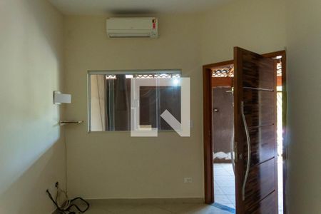 Sala de casa para alugar com 3 quartos, 80m² em Loteamento Villa Branca, Jacareí