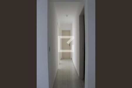 Corredor de apartamento para alugar com 2 quartos, 57m² em Mutondo, São Gonçalo