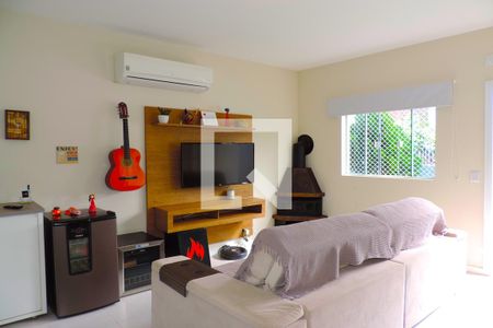 Sala de casa para alugar com 2 quartos, 88m² em Campeche, Florianópolis