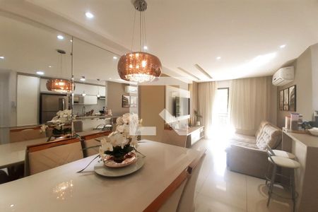 Sala de apartamento à venda com 3 quartos, 64m² em Del Castilho, Rio de Janeiro