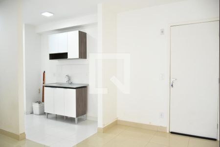 Sala de apartamento para alugar com 2 quartos, 47m² em Jardim Minda, Hortolândia