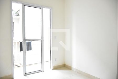 Sala de apartamento para alugar com 2 quartos, 47m² em Jardim Minda, Hortolândia