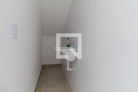 Área de Serviço de casa para alugar com 1 quarto, 37m² em Vila Antonieta, São Paulo