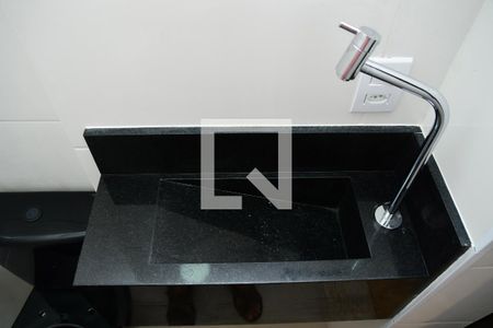 Lavabo de casa para alugar com 3 quartos, 110m² em Granja Viana, Cotia