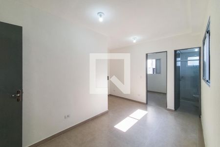 Sala / Cozinha de apartamento para alugar com 1 quarto, 27m² em Vila Nair, São Paulo