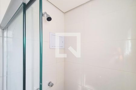 Banheiro de apartamento para alugar com 1 quarto, 34m² em Vila Nair, São Paulo