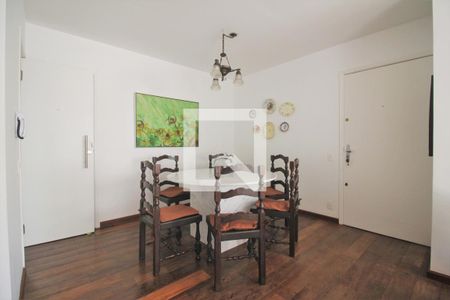 Sala de apartamento para alugar com 3 quartos, 122m² em Real Parque, São Paulo