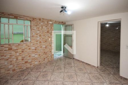 Casa para alugar com 71m², 1 quarto e sem vagaSala