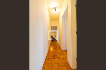 Corredor de apartamento à venda com 3 quartos, 92m² em Consolação, São Paulo