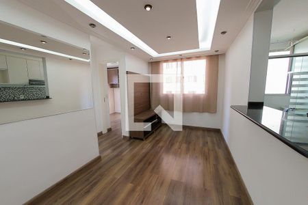 Sala de apartamento para alugar com 2 quartos, 45m² em Centro, Guarulhos