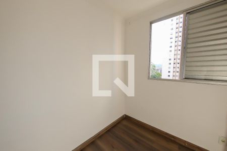 Quarto 2 de apartamento para alugar com 2 quartos, 45m² em Centro, Guarulhos