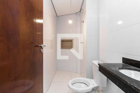 Banheiro de apartamento à venda com 2 quartos, 52m² em Vila Antonina, São Paulo