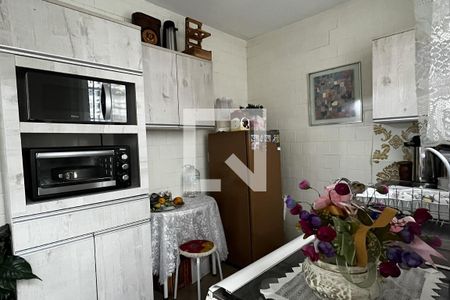 Cozinha de apartamento à venda com 1 quarto, 54m² em Santana, Porto Alegre