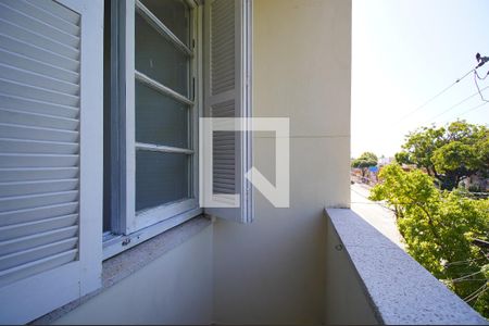 Sala - Varanda  de apartamento para alugar com 1 quarto, 60m² em Navegantes, Porto Alegre