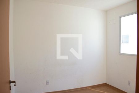 Quarto 2 de apartamento para alugar com 2 quartos, 50m² em Vila Lage, São Gonçalo