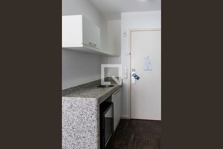 Cozinha de apartamento para alugar com 1 quarto, 34m² em Pampulha, Belo Horizonte