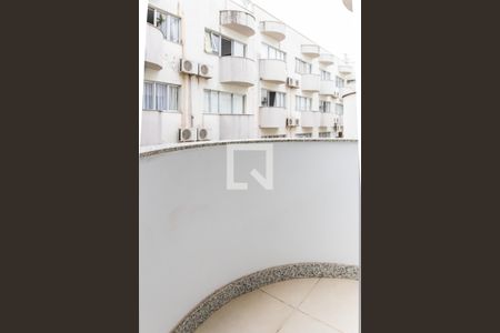 Varanda de apartamento à venda com 1 quarto, 34m² em Pampulha, Belo Horizonte