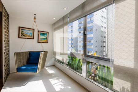 Varanda de apartamento para alugar com 3 quartos, 224m² em Gonzaga, Santos