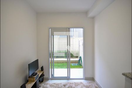 Sala de kitnet/studio para alugar com 1 quarto, 34m² em Cambuci, São Paulo