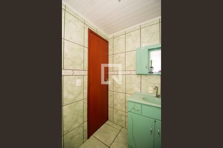 Banheiro de casa à venda com 3 quartos, 270m² em São José, Porto Alegre