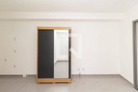 Studio à venda com 30m², 1 quarto e sem vagaSala - Quarto
