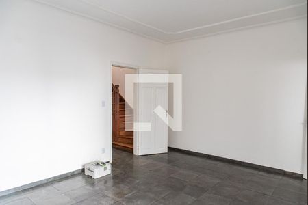 Sala de casa à venda com 3 quartos, 250m² em Paraíso, São Paulo