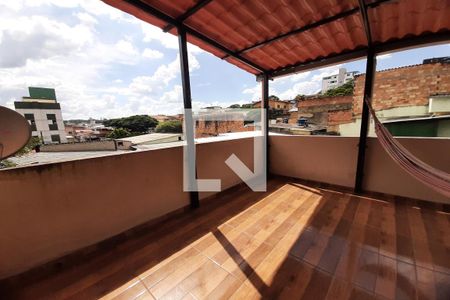 Varanda da Sala 2 de casa à venda com 6 quartos, 160m² em Santa Terezinha, Belo Horizonte