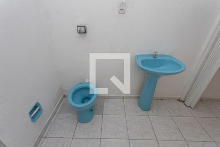 Banheiro  de casa para alugar com 1 quarto, 60m² em Centro, Diadema