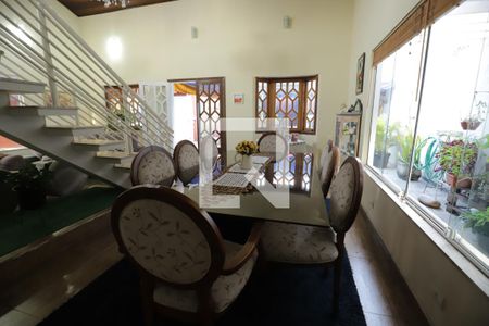 Sala de Jantar de casa para alugar com 4 quartos, 300m² em Jardim Quaresmeira, Suzano