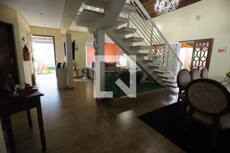 Sala de Jantar de casa para alugar com 4 quartos, 300m² em Jardim Quaresmeira, Suzano