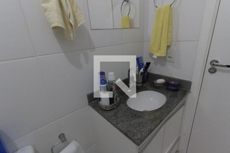 Banheiro de apartamento para alugar com 1 quarto, 33m² em Barra Funda, São Paulo