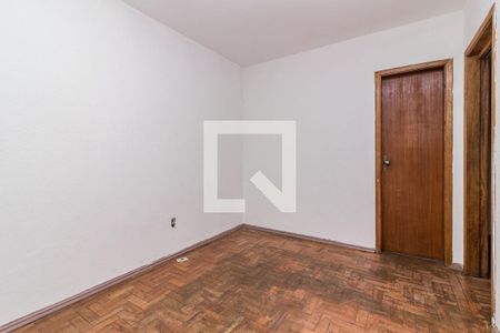 Dormitório de apartamento à venda com 1 quarto, 40m² em Paternon, Porto Alegre