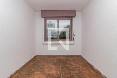 Dormitório de apartamento à venda com 1 quarto, 40m² em Paternon, Porto Alegre