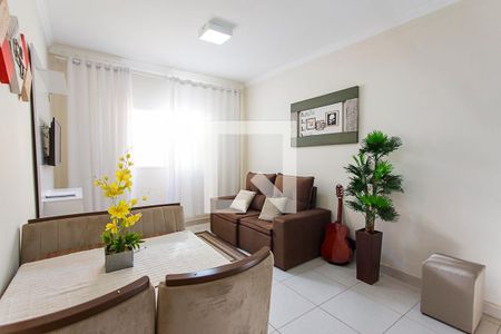 Sala de apartamento para alugar com 2 quartos, 60m² em Jardim Holanda, Uberlândia