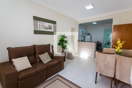 Sala de apartamento para alugar com 2 quartos, 60m² em Jardim Holanda, Uberlândia